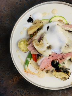 季節のコース 鴨胸肉のロティポルチーニ茸のソースになりました!