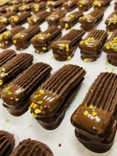 ヴィエノア♪期間限定ヘーゼルジャンドゥヤサンド！！